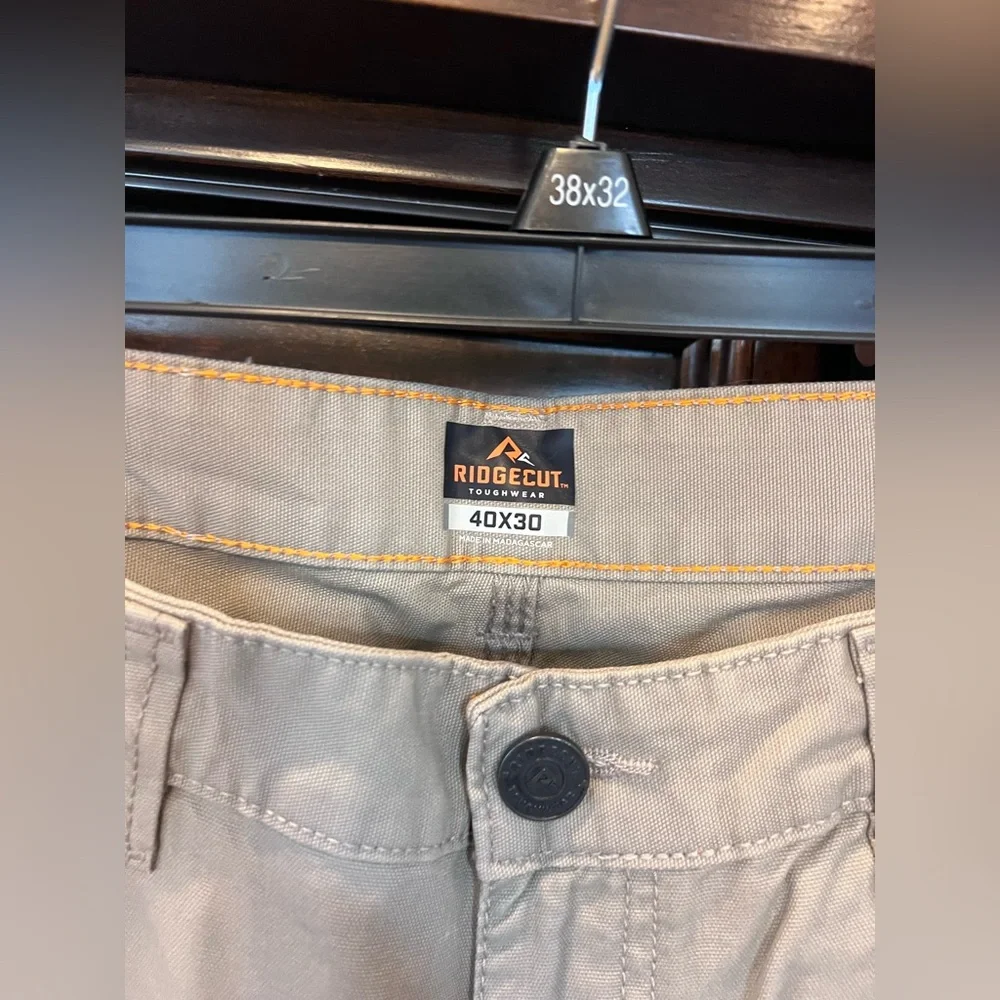 Size 40x30- Ridgecut ultra tough utility pants - new with tags